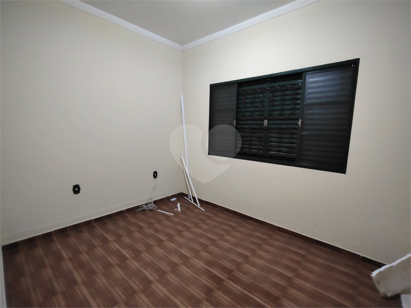 Casa para alugar com 4 quartos, sendo 1 suíte, em Vila Judite, Itapetininga, SP