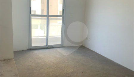 Apartamento à venda com 2 quartos, sendo 1 suíte,  em Vila Mazzei, São Paulo, SP
