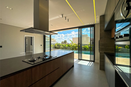 Casa à venda com 3 suítes no condomínio Jardim Vila Paradiso, Indaiatuba - SP