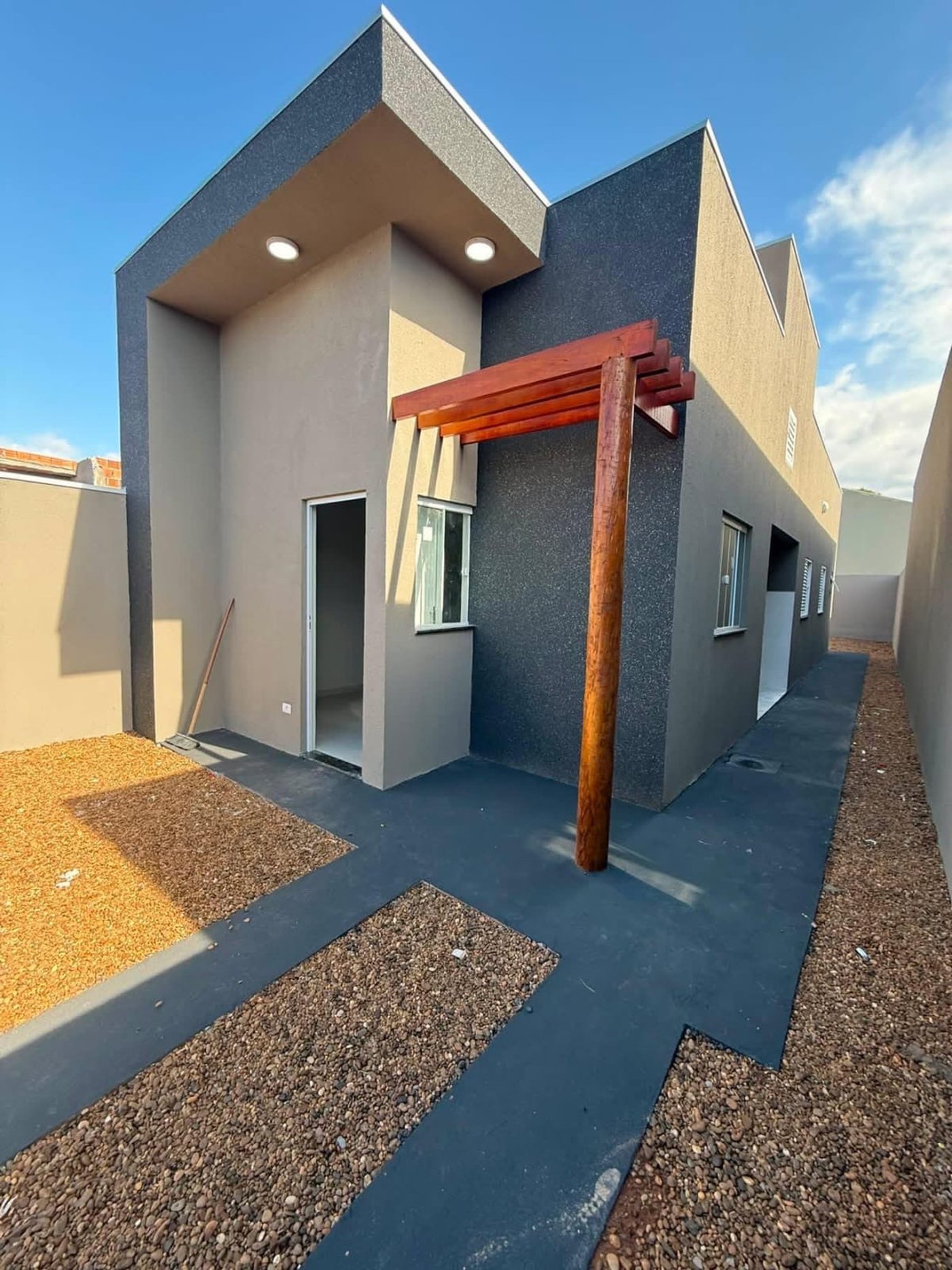 Casa à venda com 2 quartos, sendo 1 suíte,  em Setsul, Três Lagoas, MS