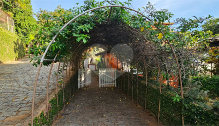 Casa em condomínio à venda com 4 quartos, sendo 3 suítes, em João Fernandes, Armação dos Búzios, RJ