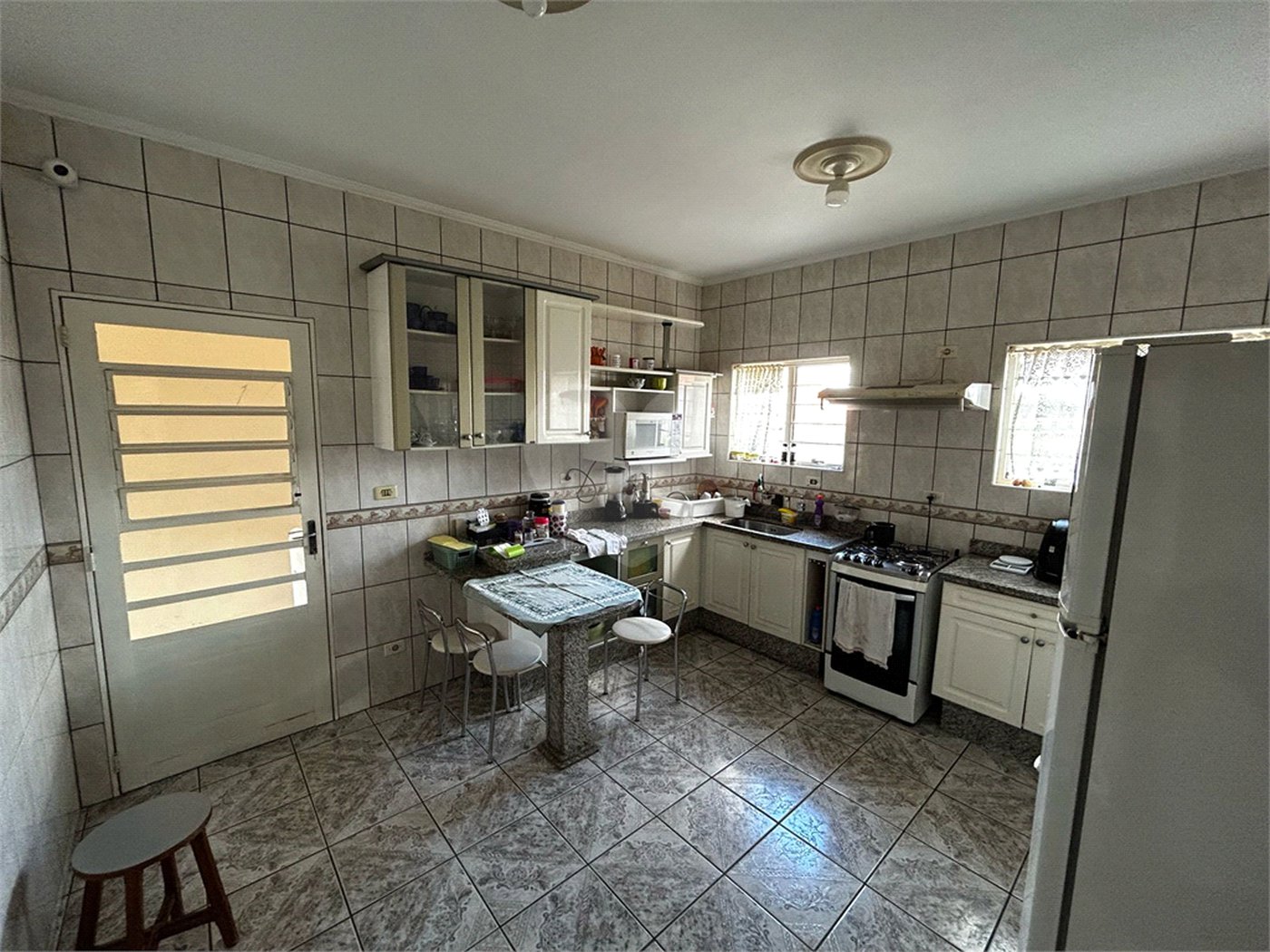 Casa à venda com 3 quartos, sendo 2 suítes,  em Jardim Itália, Itapetininga, SP