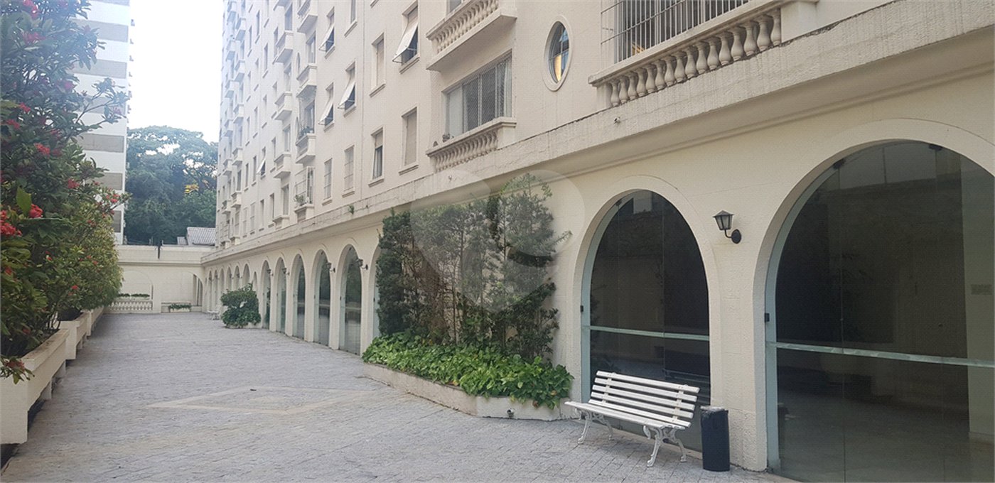 Apartamento à venda com 2 quartos em Jardim América, São Paulo, SP