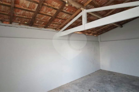 Casa à venda com 2 quartos no Centro, Vinhedo, SP