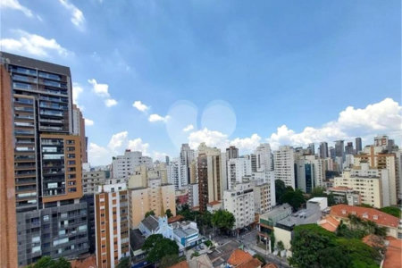 Apartamento à venda ou para alugar com 4 quartos, sendo 1 suíte, em Pinheiros, São Paulo, SP