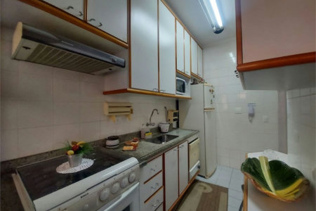 Apartamento Residencial à venda, Enseada, Guarujá - AP0517.