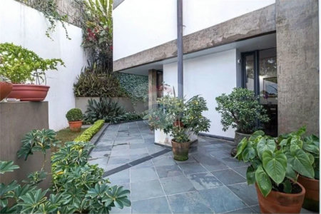 Casa à venda com 4 suítes em Jardim Vitória Régia, São Paulo, SP