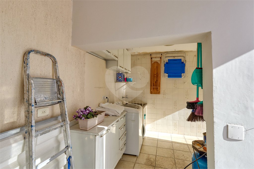 Sobrado à venda com 4 quartos, sendo 1 suíte, em Brooklin Novo, São Paulo, SP