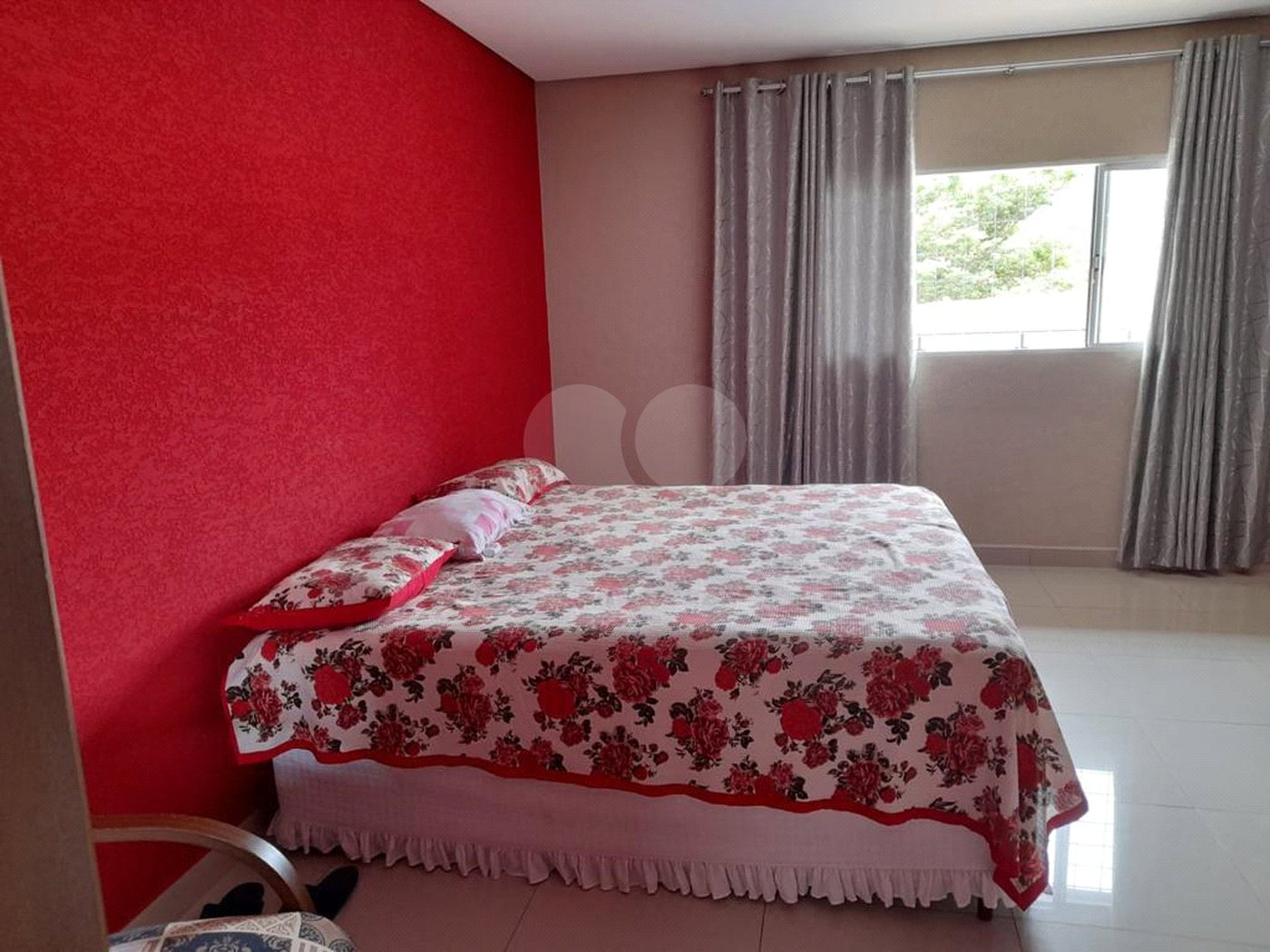 Casa à venda com 8 quartos, sendo 2 suítes,  em Jardim Estância Brasil, Atibaia, SP