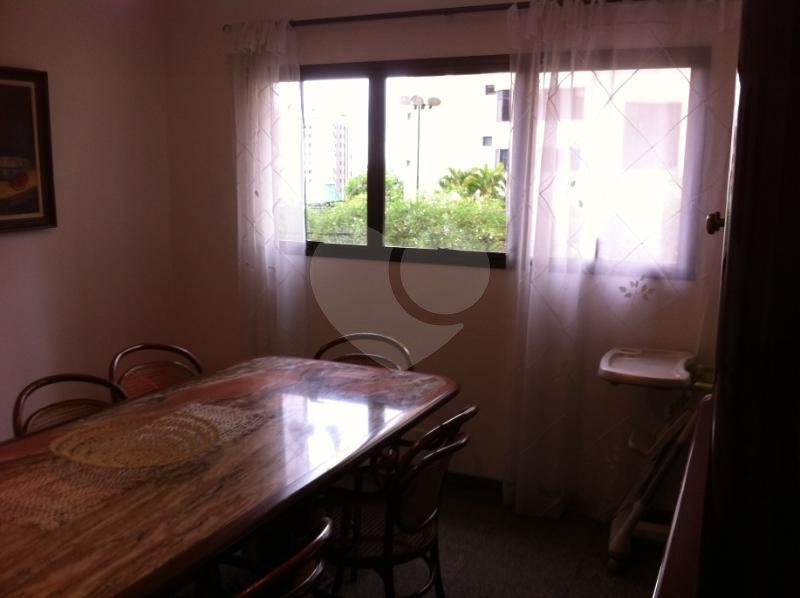 Apartamento à venda com 4 suítes em Real Parque, São Paulo, SP