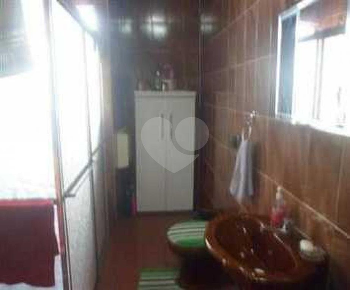Casa à venda com 2 quartos, sendo 1 suíte, no condomínio Travessa Carmem Lúcia Carneiro,88, São Paulo - SP