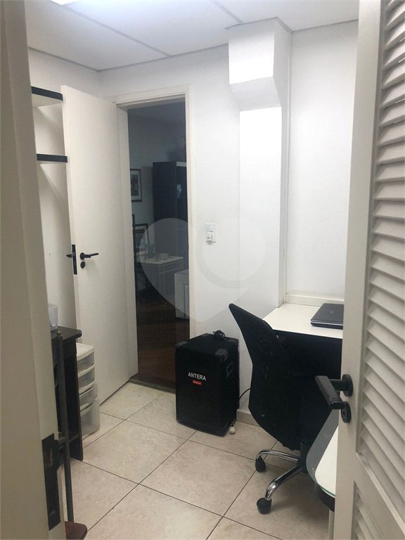 Apartamento à venda com 3 quartos, sendo 1 suíte, em Saúde, São Paulo, SP