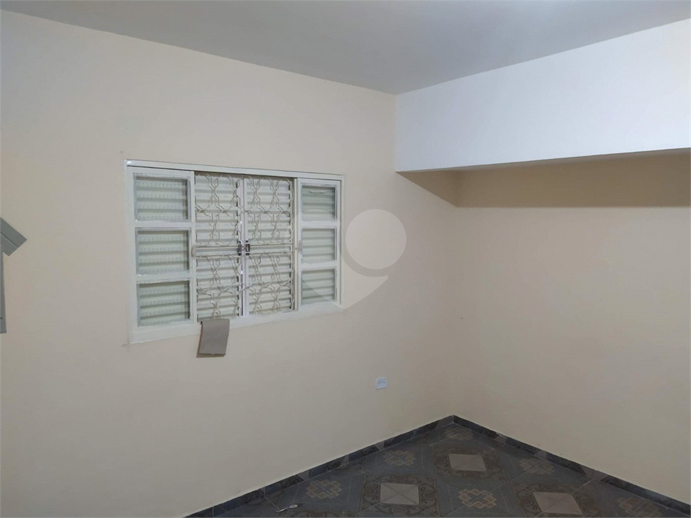 Sobrado à venda com 3 quartos, sendo 1 suíte, em Jaraguá, São Paulo, SP