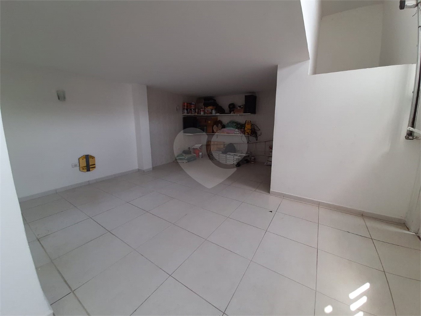Sobrado à venda com 4 quartos, sendo 3 suítes, em Tremembé, São Paulo, SP