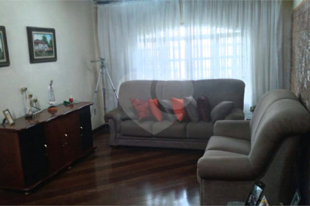 Sobrado à venda com 2 suítes em Mogi Moderno, Mogi das Cruzes, SP