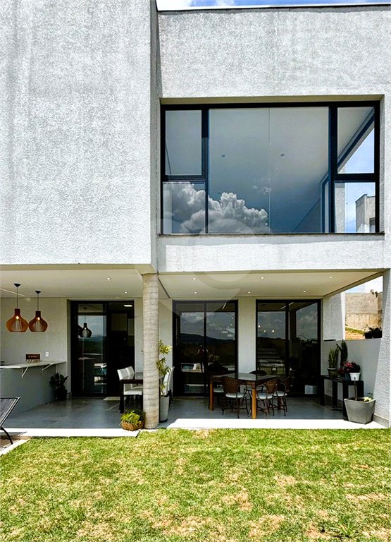 Casa à venda com 4 suítes no condomínio Village Ipanema, Araçoiaba da Serra - SP