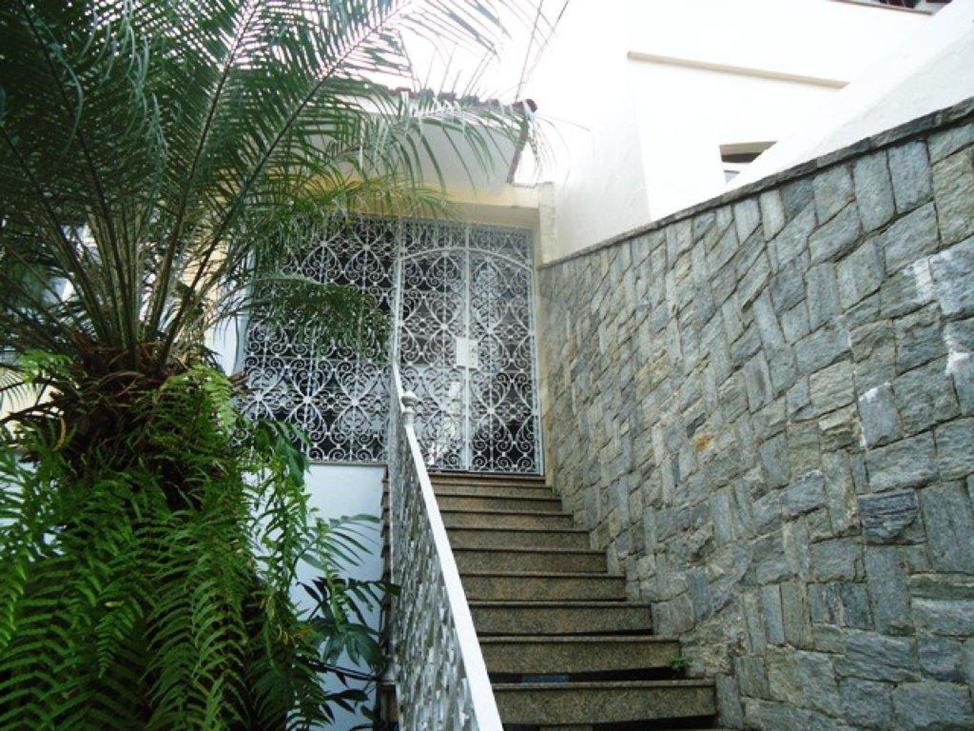 Sobrado à venda com 3 quartos, sendo 1 suíte, em Tremembé, São Paulo, SP