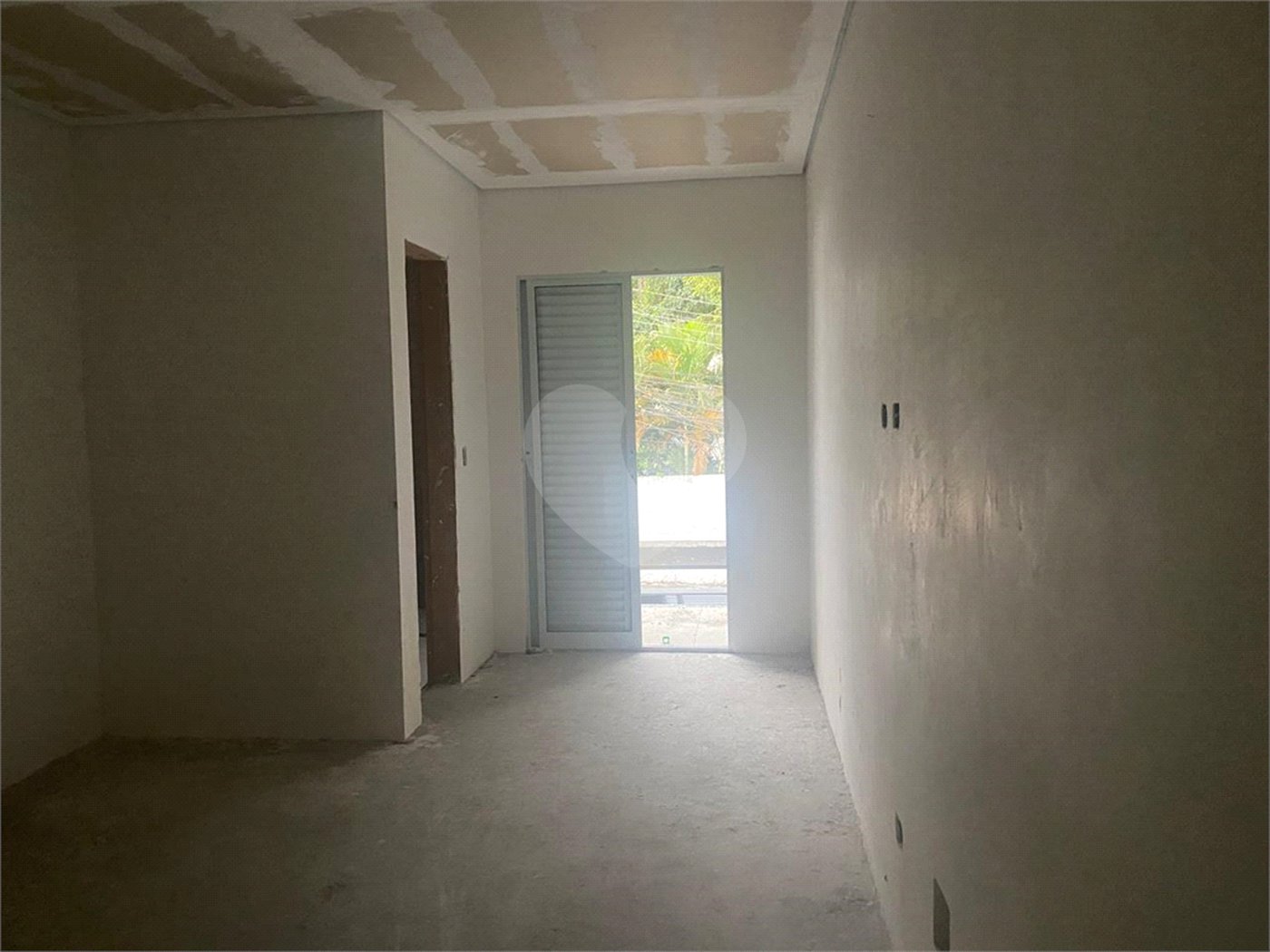 Sobrado à venda com 3 quartos, sendo 1 suíte, em Campo Grande, São Paulo, SP