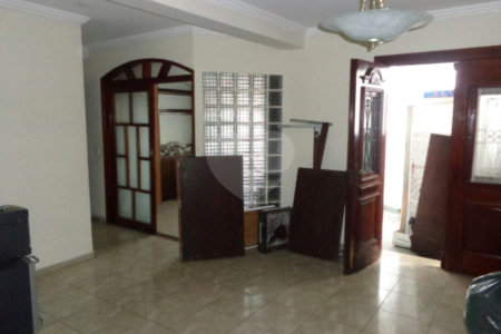 Casa à venda com 3 suítes no condomínio Dracena, São Paulo - SP