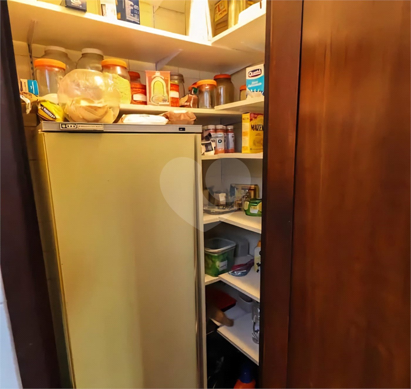 Sobrado à venda com 3 quartos, sendo 1 suíte,  em Vila Universitária, São Paulo, SP