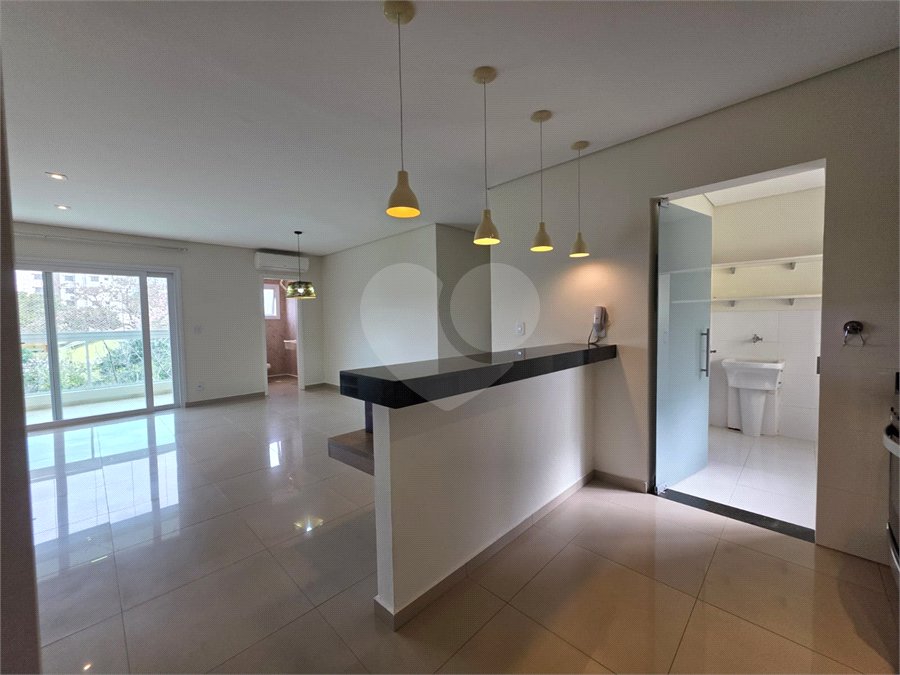 Apartamento à venda ou para alugar com 3 suítes no Centro, Vinhedo, SP