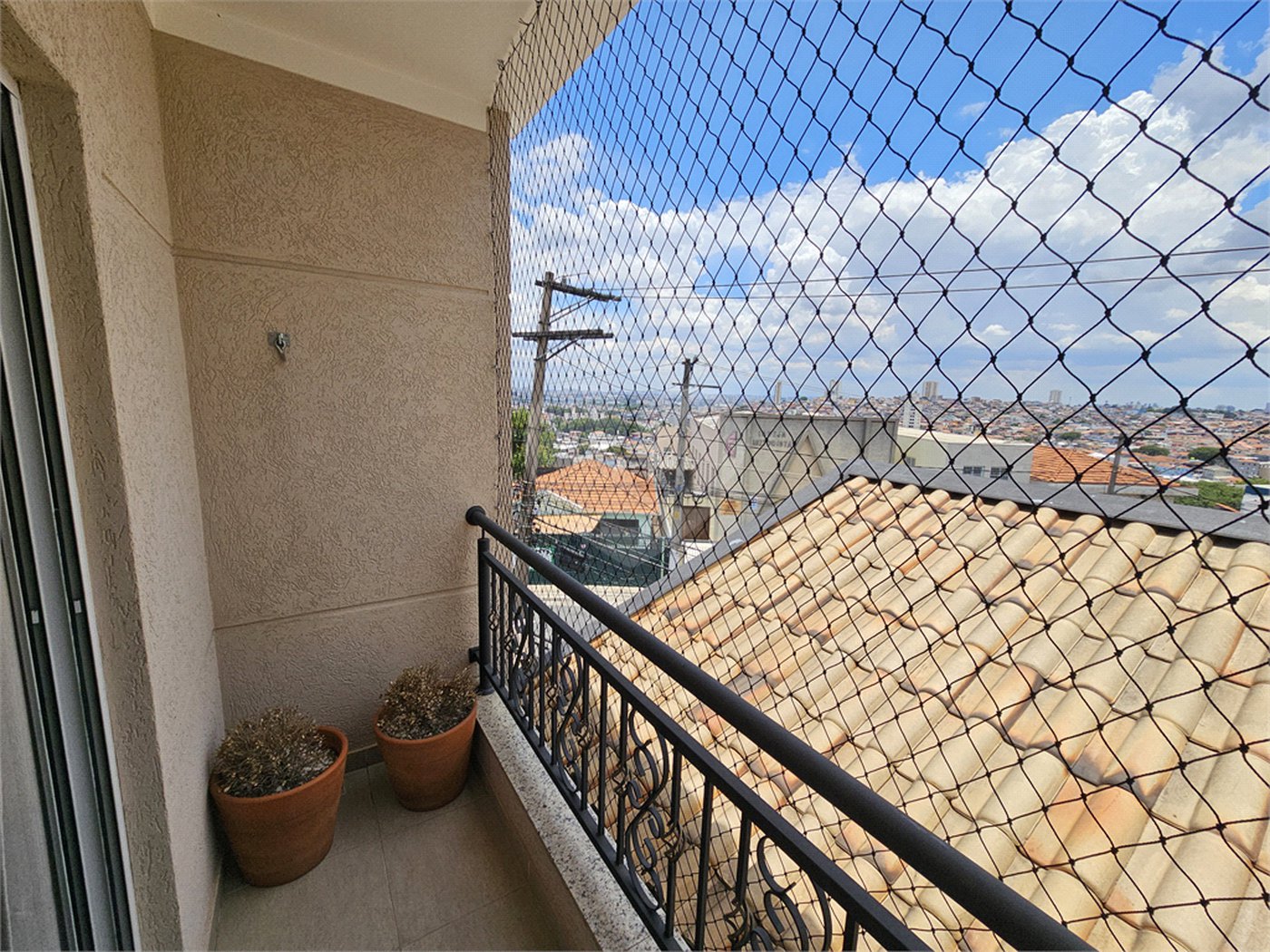 Sobrado à venda com 3 quartos, sendo 1 suíte,  em Vila Nivi, São Paulo, SP