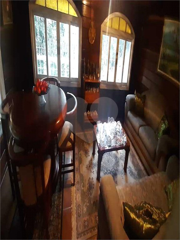 Casa Térrea à venda com 3 quartos, sendo 1 suíte, em Roseira, Mairiporã, SP