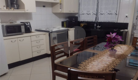 Casa de Vila à venda com 3 quartos, sendo 1 suíte,  em Tucuruvi, São Paulo, SP
