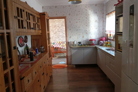 Casa à venda com 4 quartos, sendo 2 suítes,  em Guaxinduva, Atibaia, SP