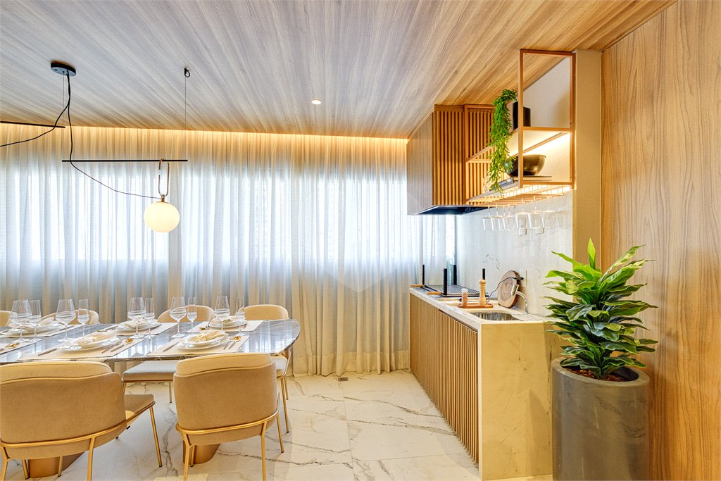 Apartamento à venda com 3 suítes em Vila Clementino, São Paulo, SP