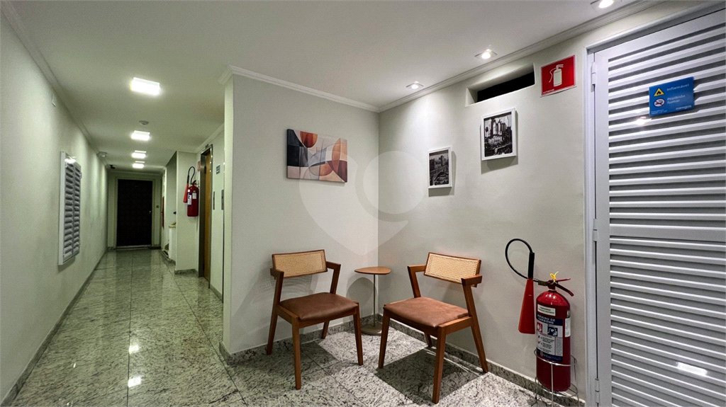 Apartamento à venda com 3 quartos, sendo 1 suíte, em Pinheiros, São Paulo, SP