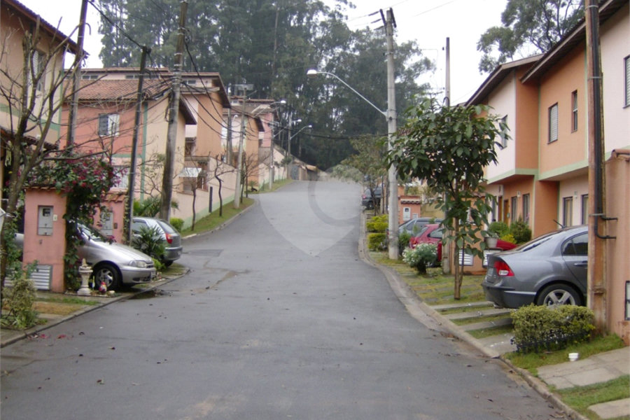 Sobrado à venda com 2 quartos em Jaraguá, São Paulo, SP