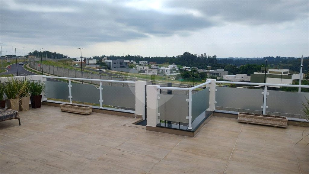 Casa à venda com 4 quartos, sendo 1 suíte, no condomínio Green View Residdence, Indaiatuba - SP