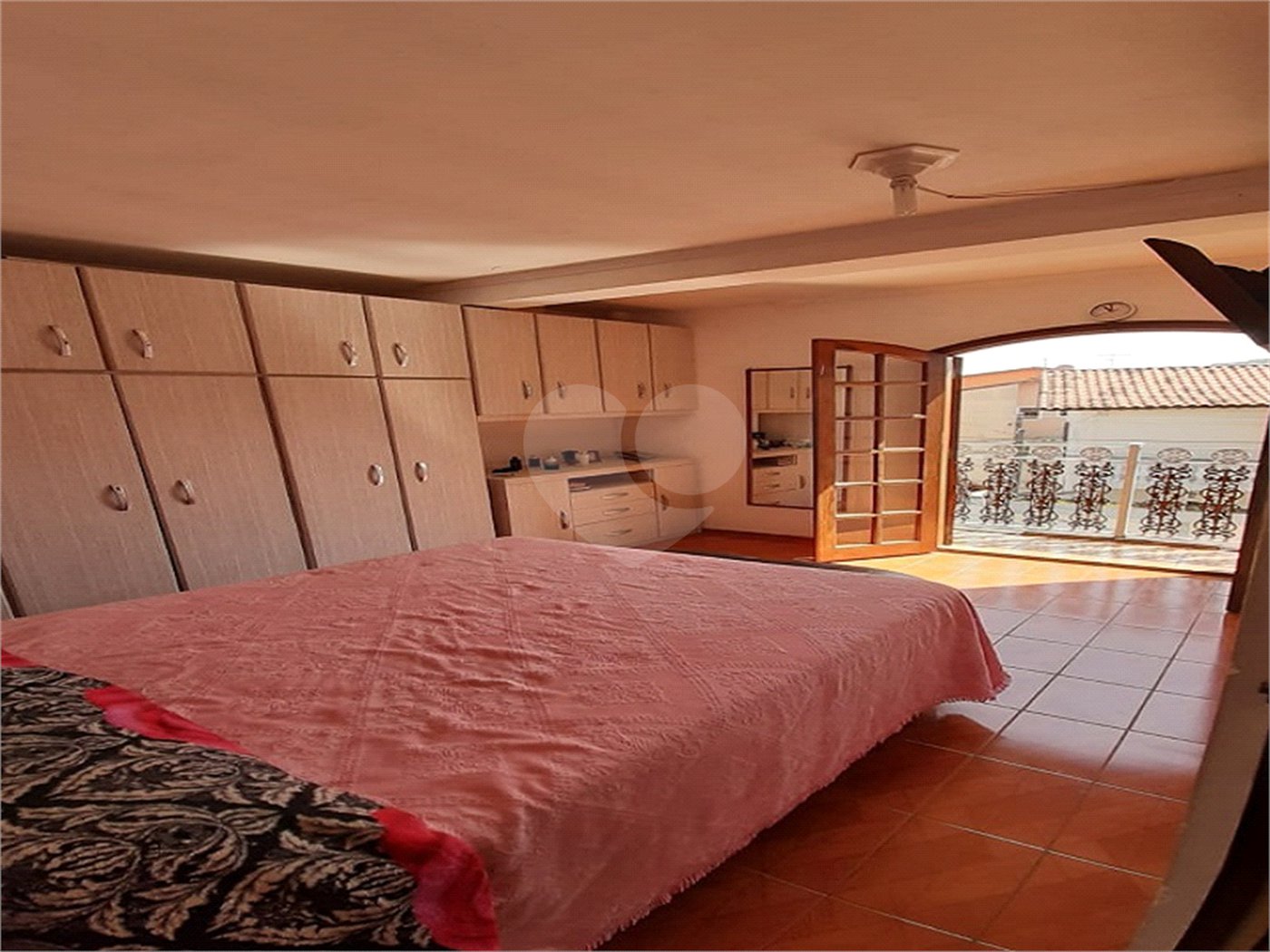 Casa à venda com 6 quartos em Jardim Santa Clara, Guarulhos, SP