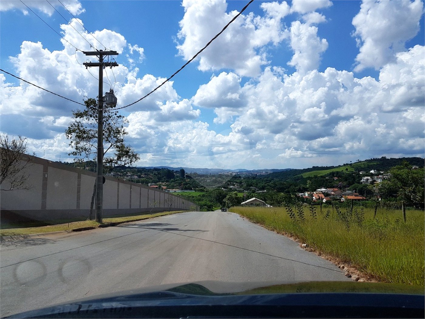 Terreno à venda em Jardim Maristela, Atibaia, SP