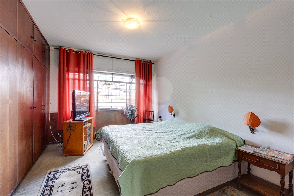 Casa Térrea à venda com 3 quartos, sendo 1 suíte,  em Brooklin Velho, São Paulo, SP