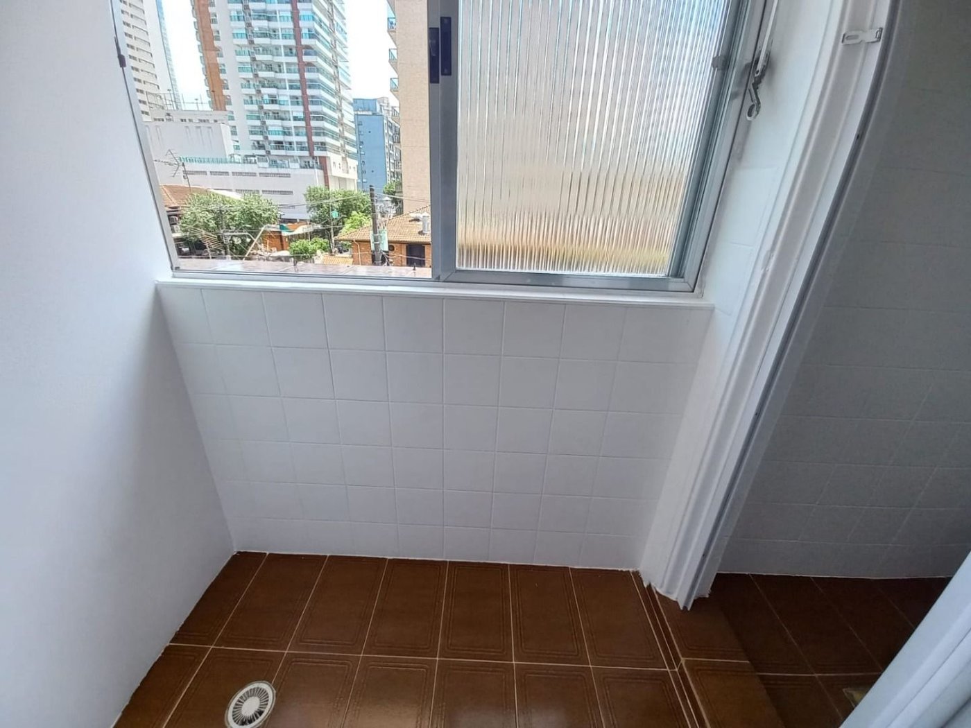 Apartamento com 3 dormitórios à venda, 80 m² por R$ 490.000,00 - Gonzaga - Santos/SP