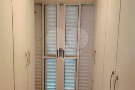 Sobrado à venda com 3 quartos, sendo 1 suíte, em Jaguaré, São Paulo, SP