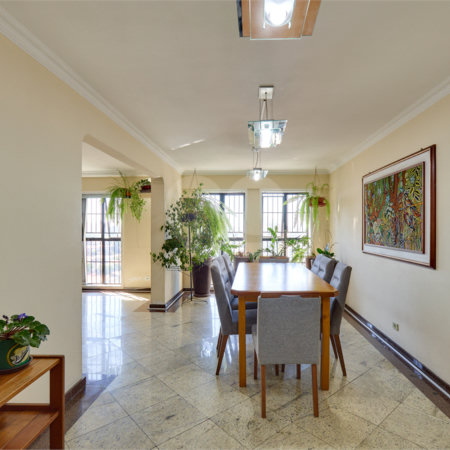 Apartamento à venda com 4 quartos, sendo 1 suíte, em Jardim Marajoara, São Paulo, SP