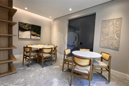 Apartamento à venda com 4 quartos, sendo 1 suíte, em Vila Mariana, São Paulo, SP