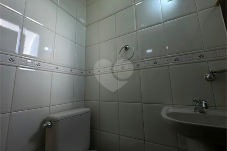 Apartamento à venda com 3 quartos, sendo 1 suíte, no Centro, Ribeirão Preto, SP