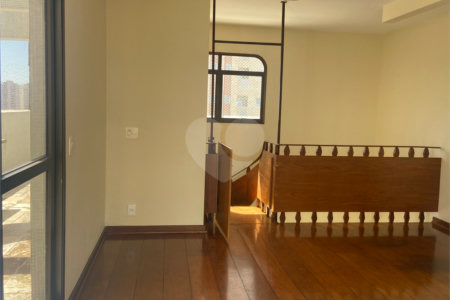 Cobertura à venda com 3 quartos, sendo 1 suíte, em Perdizes, São Paulo, SP