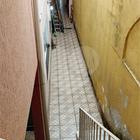Sobrado à venda com 3 quartos, sendo 1 suíte,  em Vila Nova Cintra, Mogi das Cruzes, SP