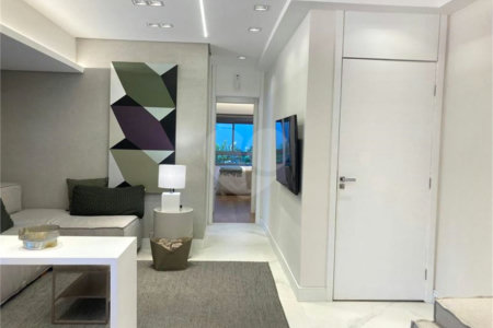 Apartamento à venda com 3 quartos, sendo 1 suíte, em Vila Mariana, São Paulo, SP