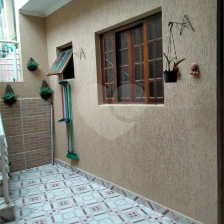 Sobrado à venda com 2 quartos em Jardim São José, Poá, SP
