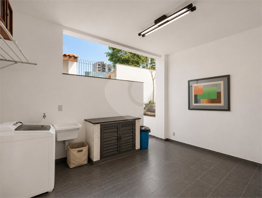 Casa à venda ou para alugar com 4 quartos, sendo 3 suítes, no Centro, Itapetininga, SP