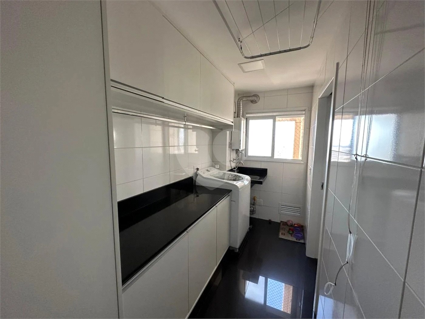 Apartamento à venda com 3 suítes em Jardim Arpoador, São Paulo, SP