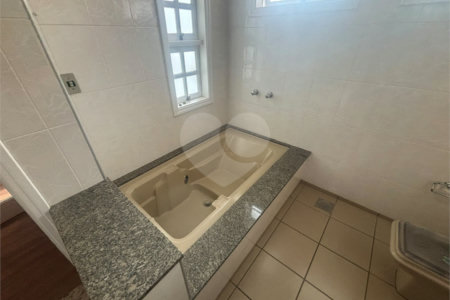 Casa à venda com 3 quartos, sendo 1 suíte, em Vila Boaventura, Jundiaí, SP