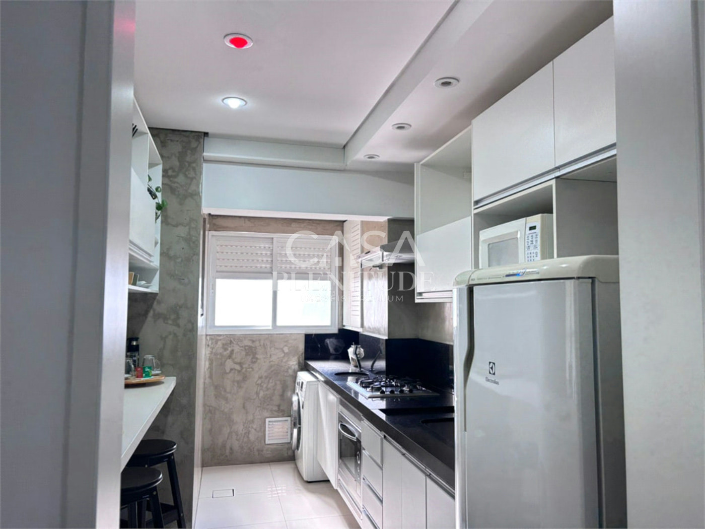 Apartamento para alugar com 2 quartos, sendo 1 suíte, em Jardim Maria José, Votorantim, SP