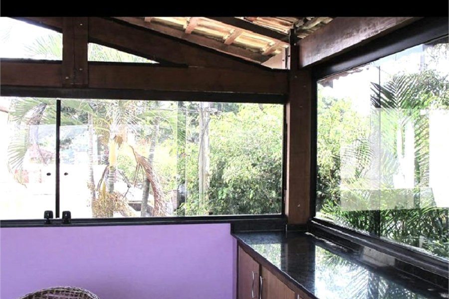 Sobrado à venda com 3 quartos, sendo 1 suíte, em Tremembé, São Paulo, SP